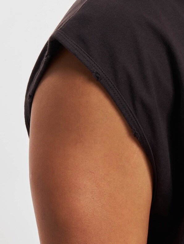 2Y Basic Oversize Sleeveless Shirt-3