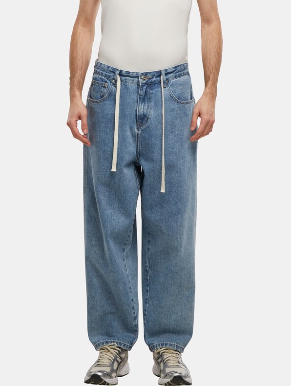 Loose Fit Jeans-2