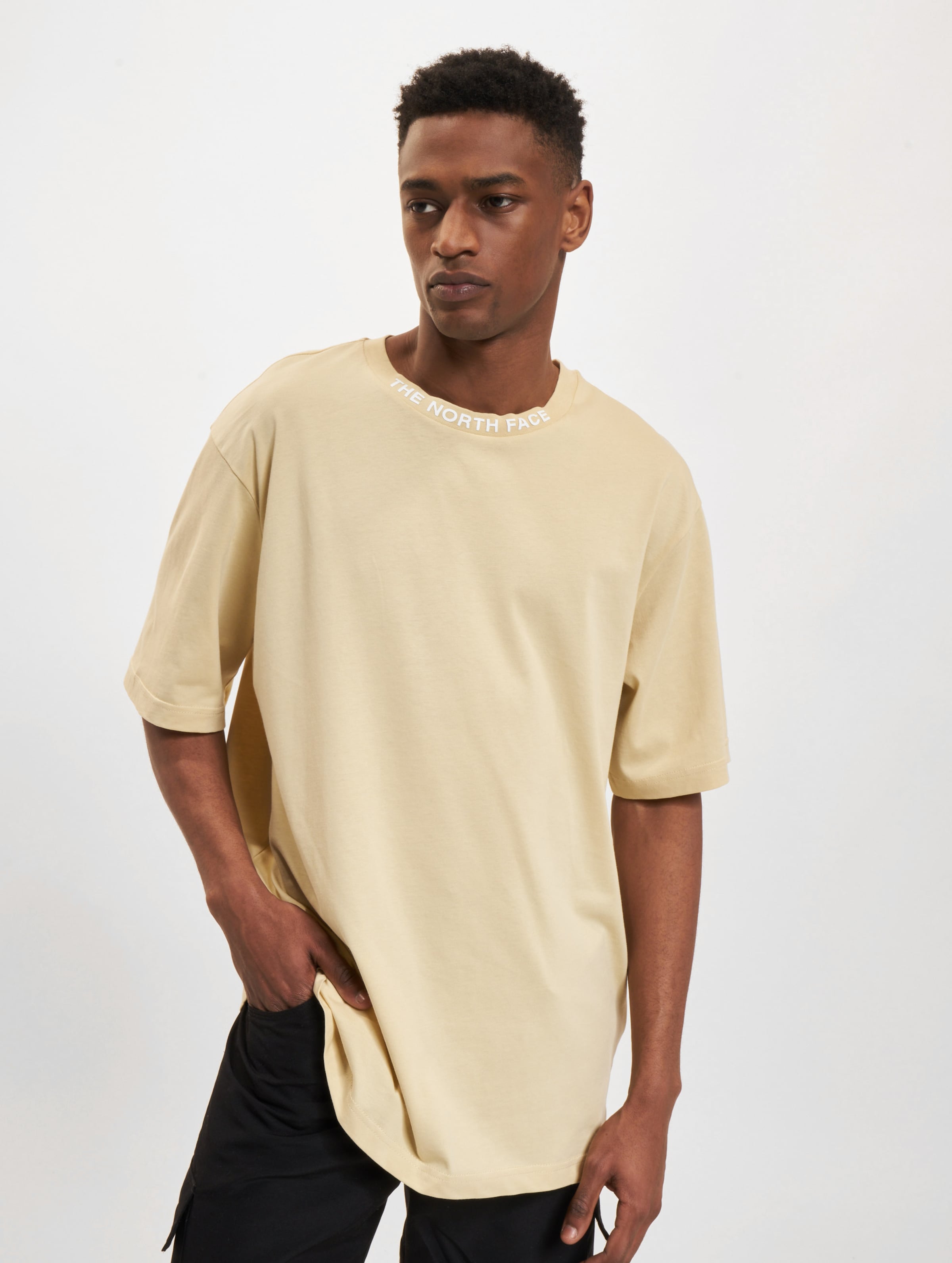 The North Face Zumu T-Shirts Mannen op kleur beige, Maat XXL