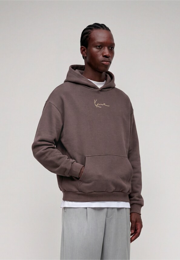 Signature Oversized-1
