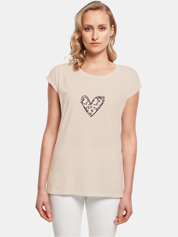 Ladies Valentines Day - Leopard Heart Extended Shoulder-0