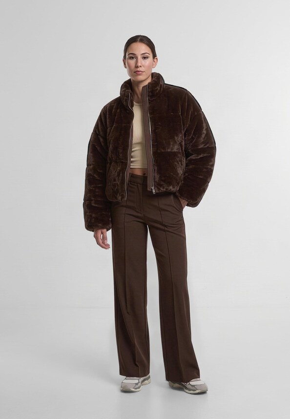 Ladies Short Faux Fur -2