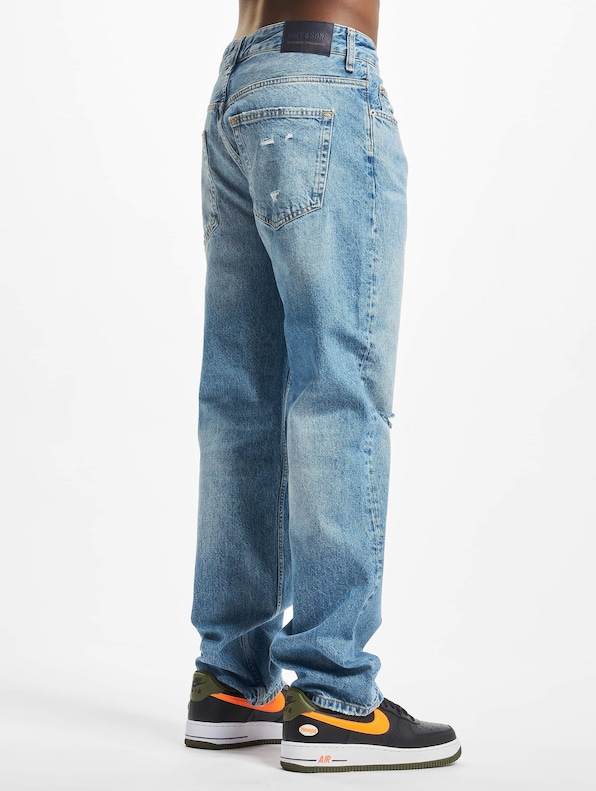Edge Light Loose Fit-1