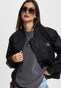 black_128873