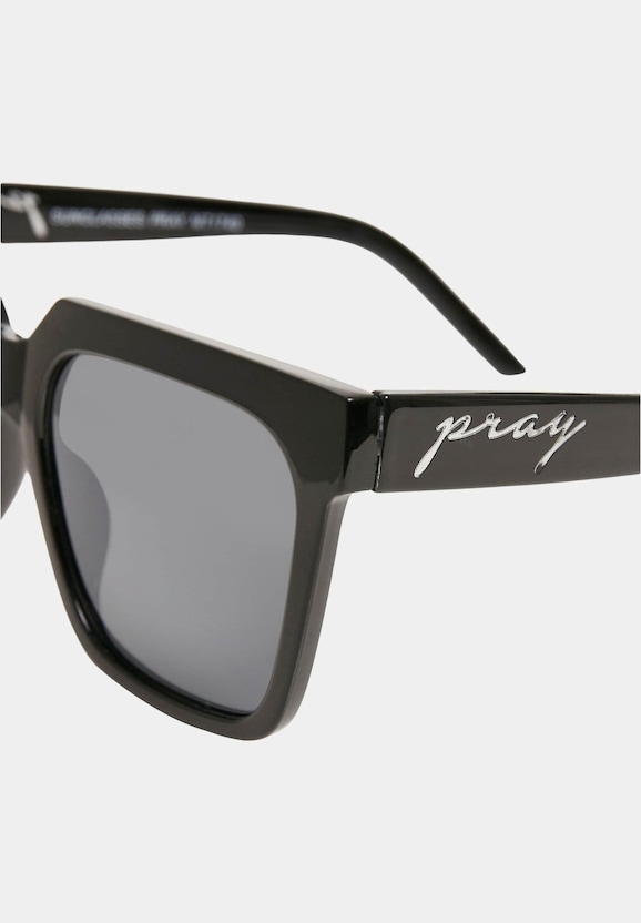 Pray-1