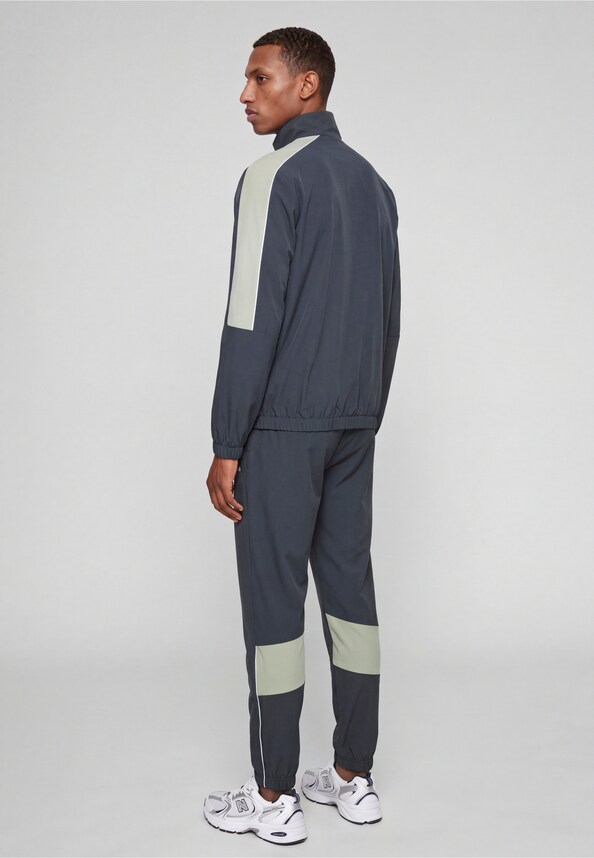 Levante Tracksuit-2