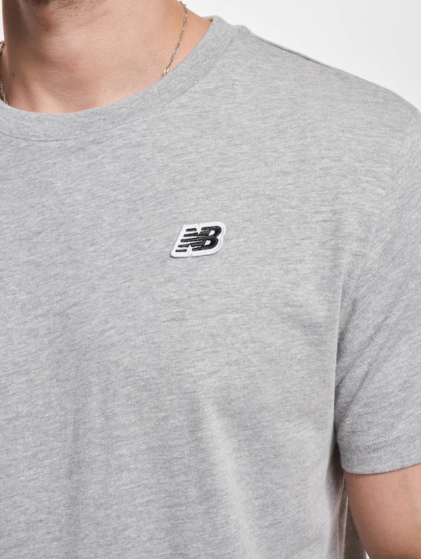 New Balance Small Logo T-Shirt-3