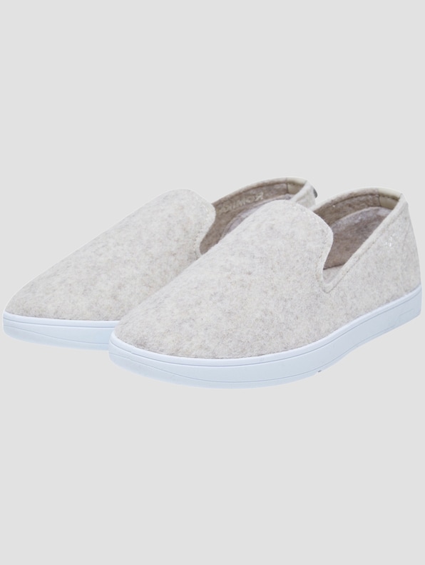 ROMIKA Women Slip On-0