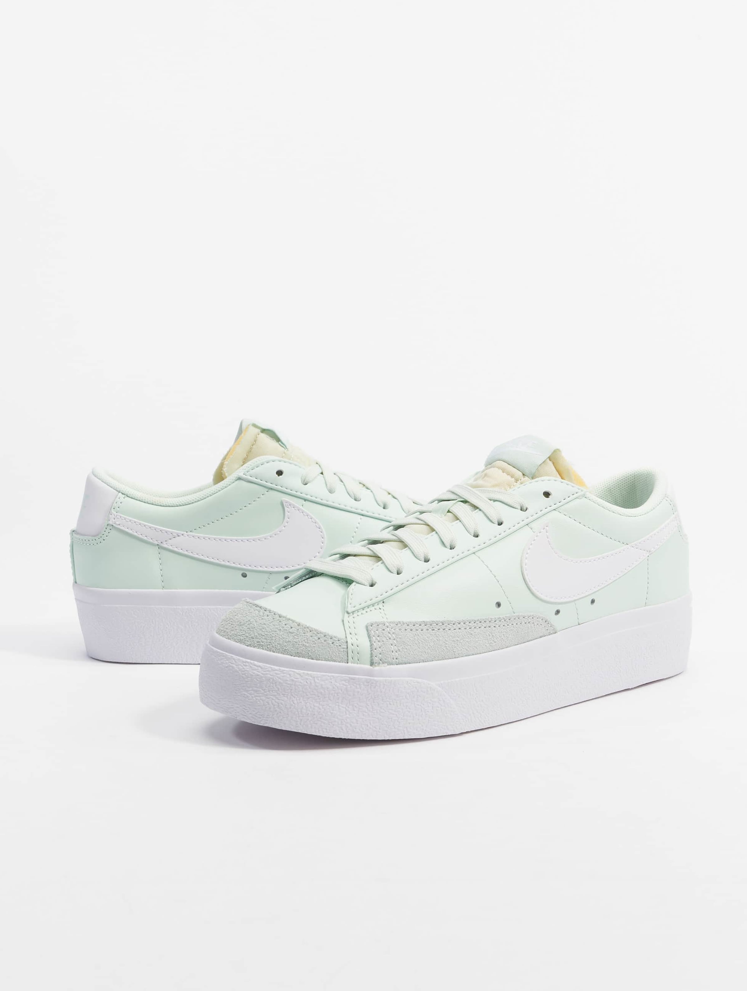 Nike Blazer Low Platform Sneakers DEFSHOP 96394