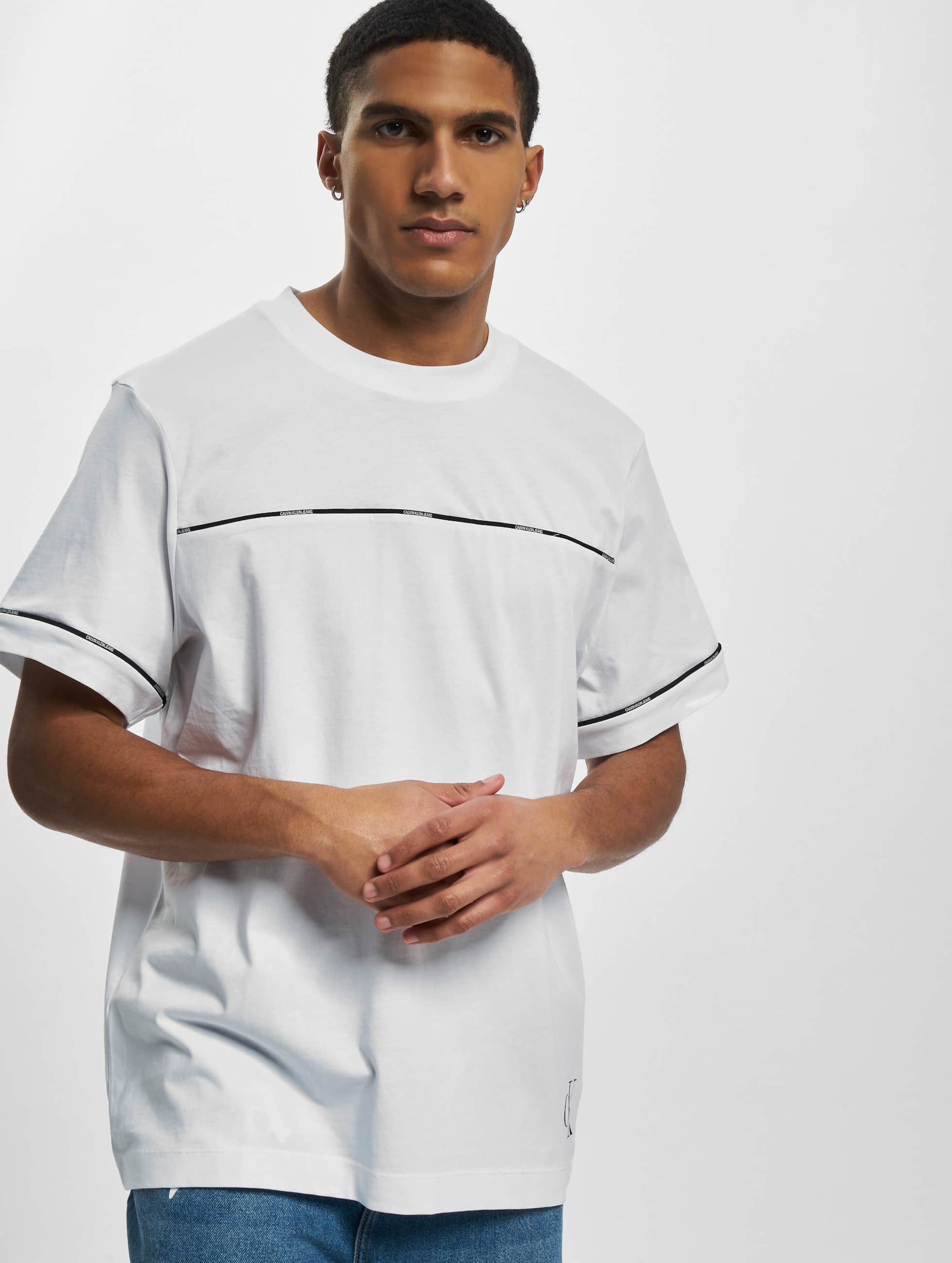 Calvin klein t shirts store online shopping