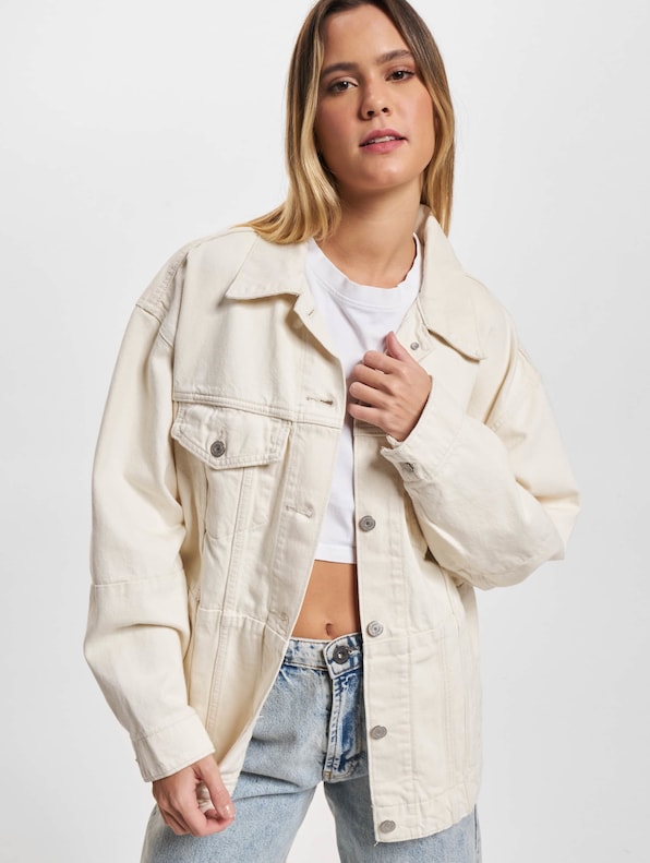 Levi's® Baggy Trucker-0