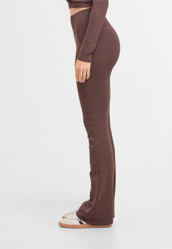 Shape Seamless Flare Tights-2