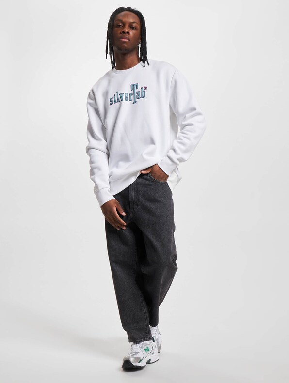 Levi's® Standard Graphic Sweatshirt-5