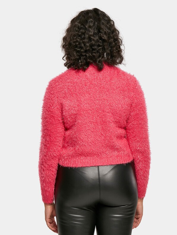 Ladies Cropped Feather-1