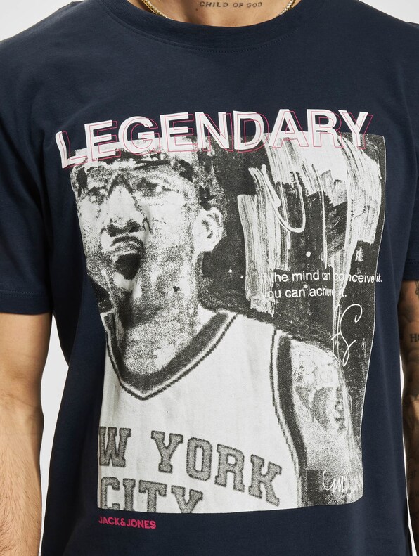 Legends Photo Crew Neck-3