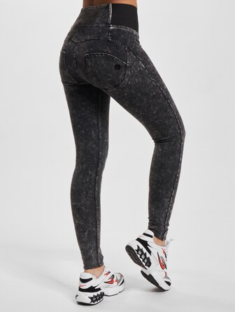 Freddy WR.UP® elastischer Taillenbund Push-Up Hose High Waist Super Skinny