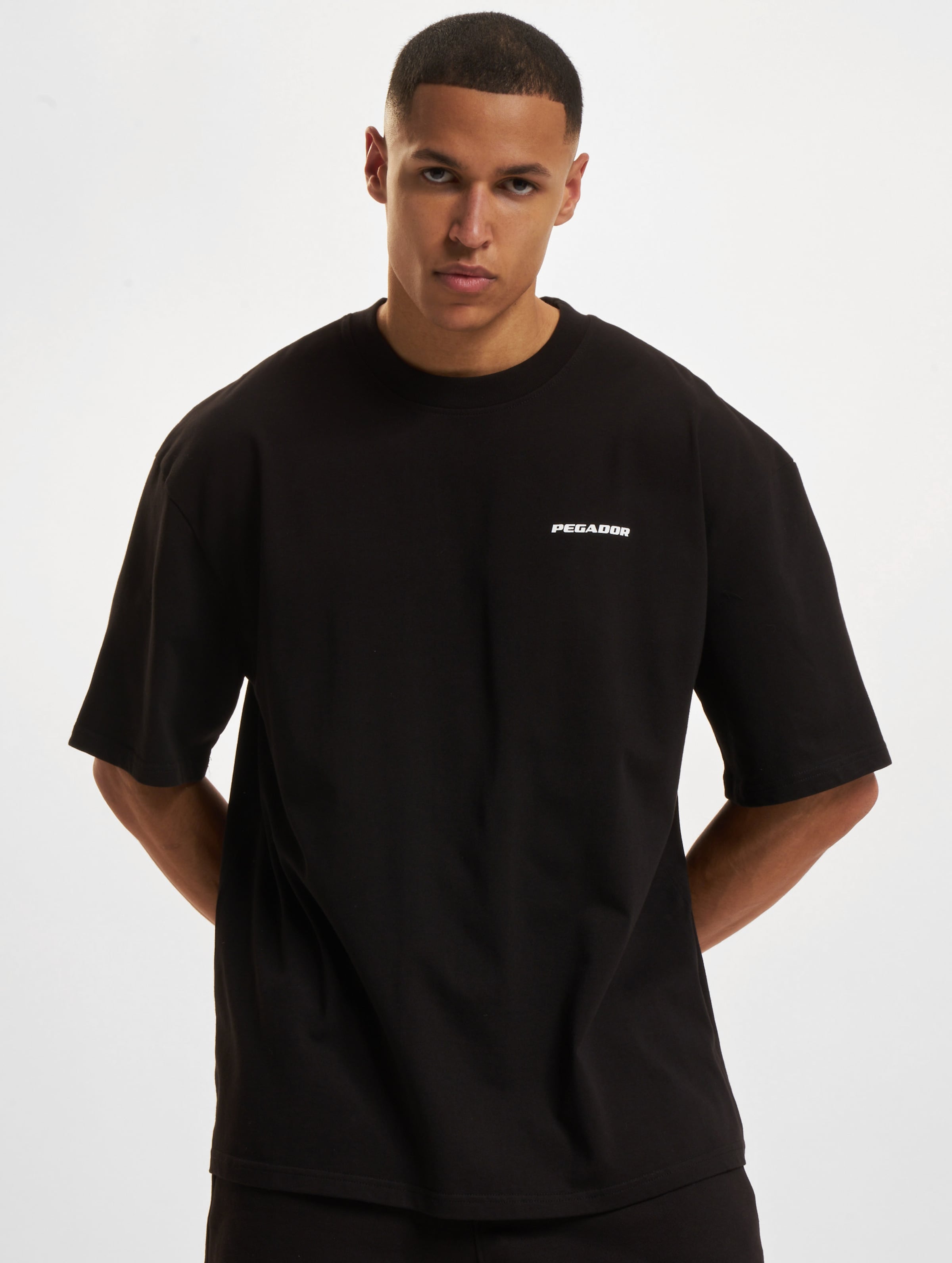 PEGADOR Logo Oversized T-Shirt Mannen op kleur zwart, Maat XL