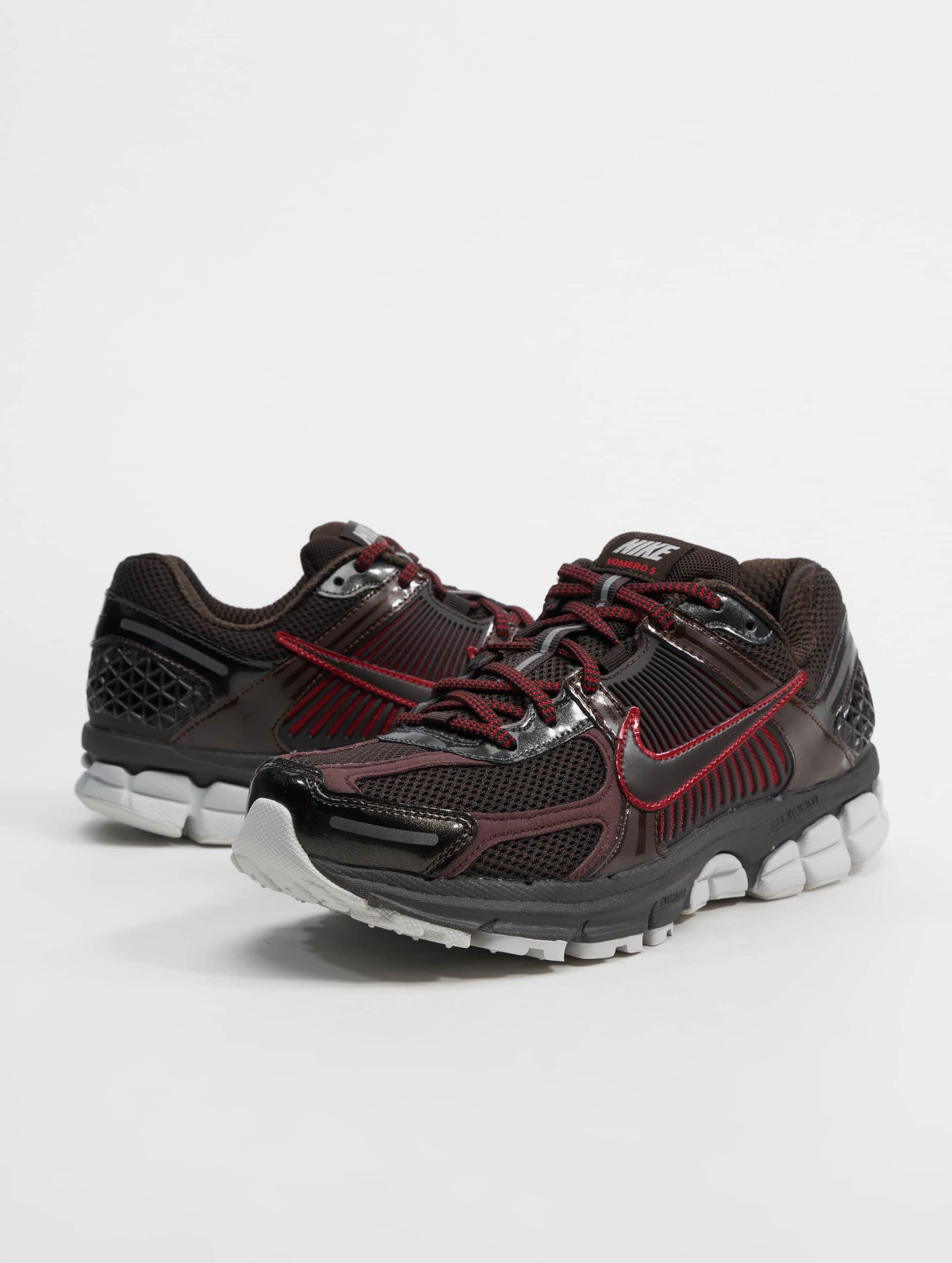 Nike zoom vomero 5 a cold wall on sale black