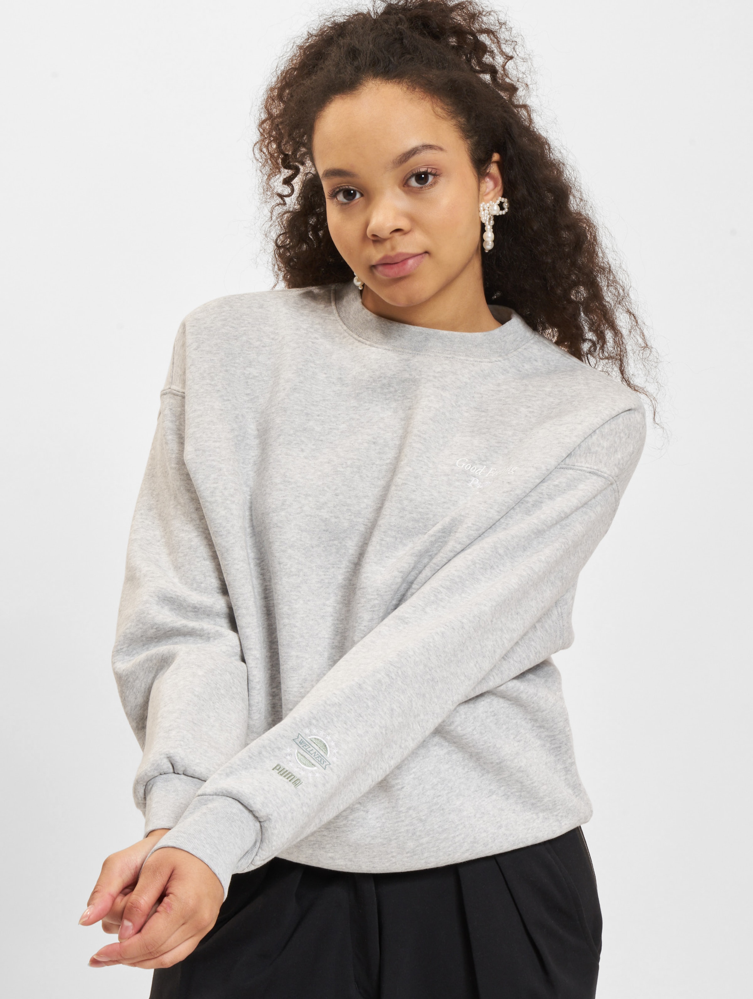 Puma Wellness Club Sweater Frauen,Unisex op kleur grijs, Maat S
