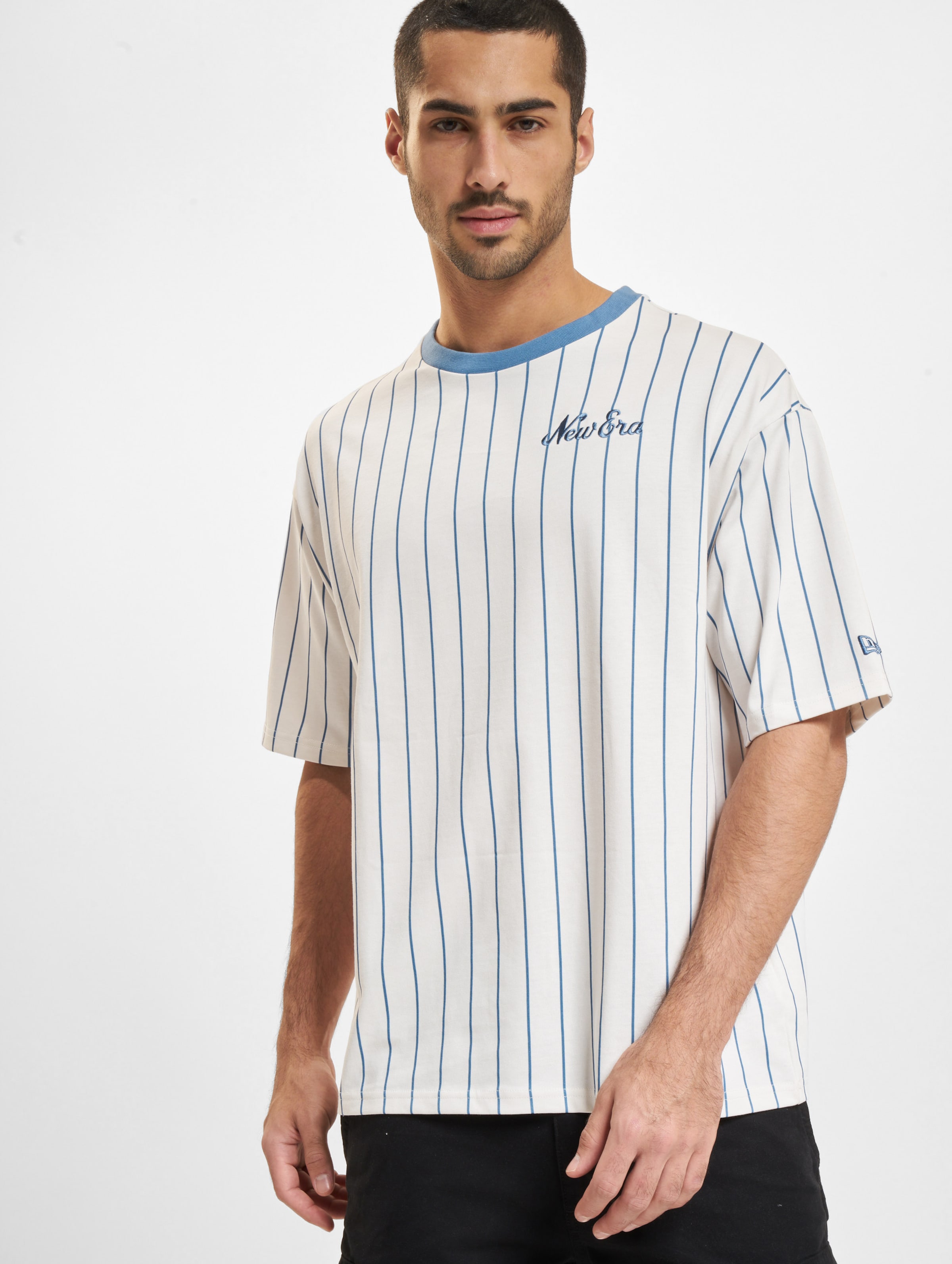 New Era Pinstripe OS T-Shirts Männer,Unisex op kleur wit, Maat XL
