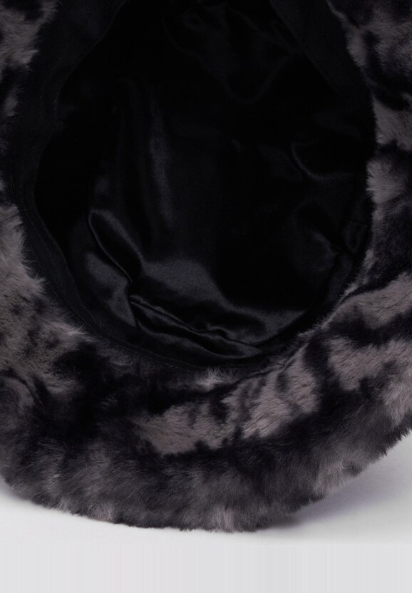 Faux Fur-3