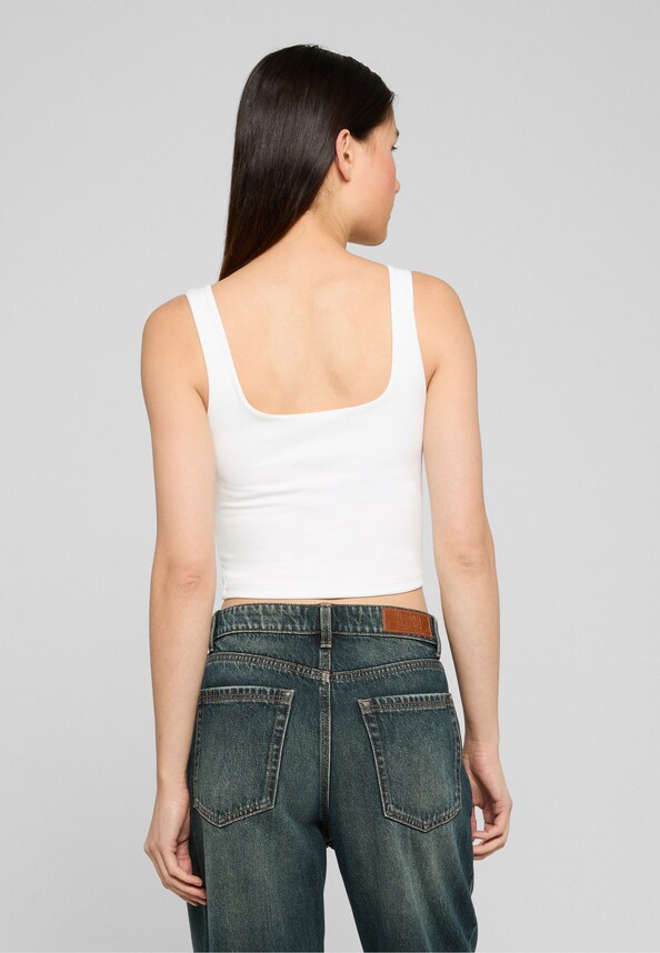 TB8349A-03102-4