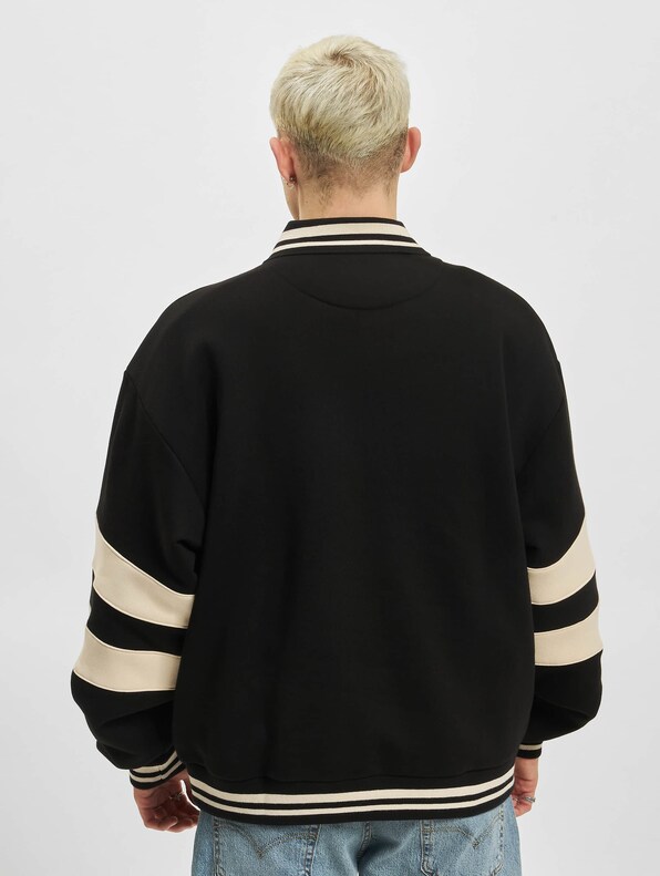 KK Script OS Half Zip-1