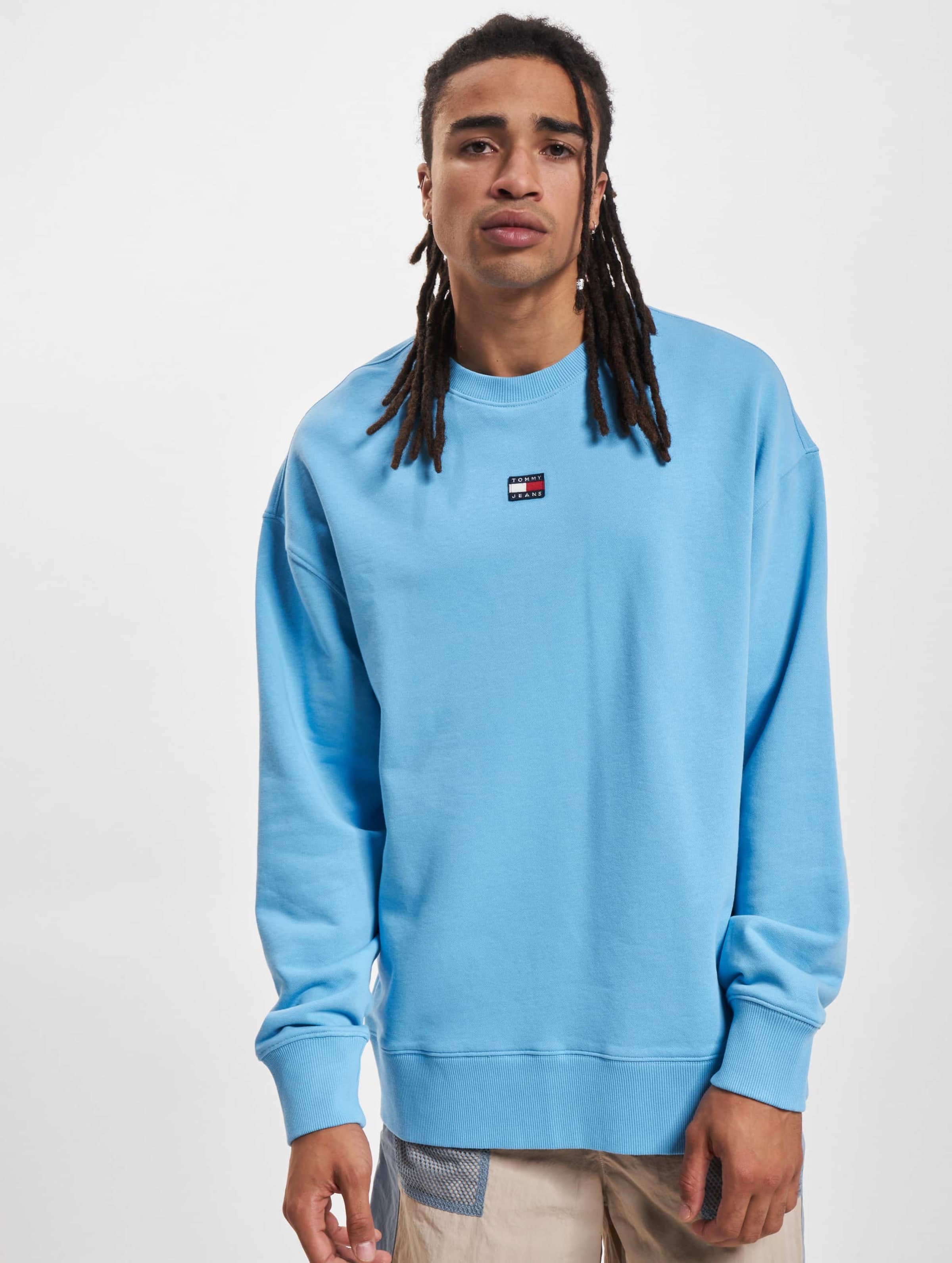 Tommy hot sale badge sweater