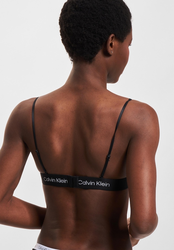  Unlined Triangle-1