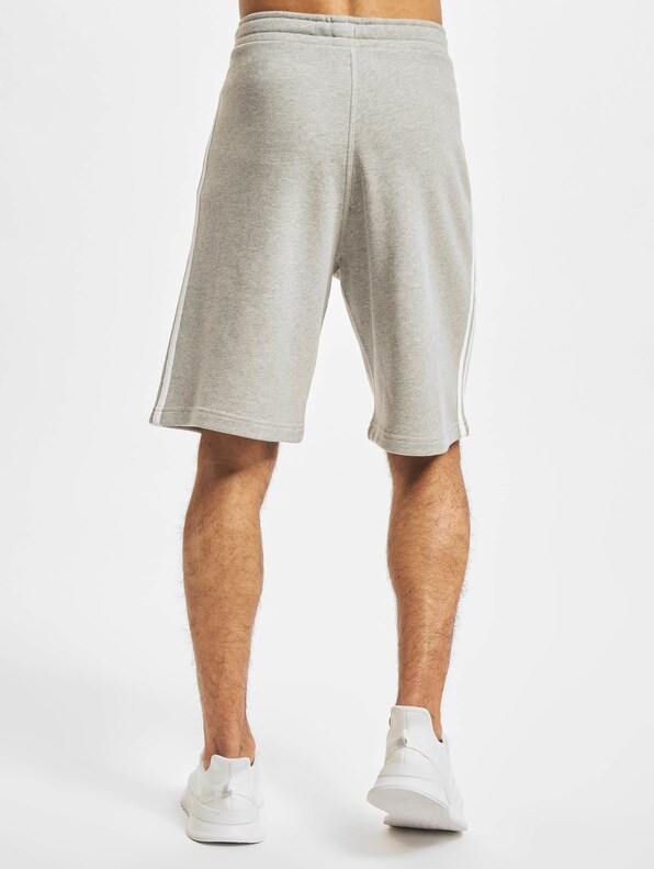 3-Stripe-2