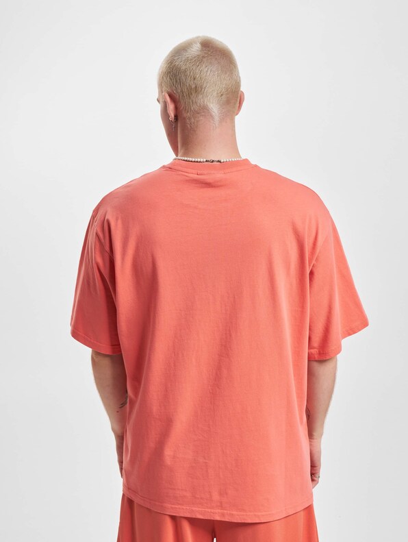 2Y Doberman Oversize Tee-1