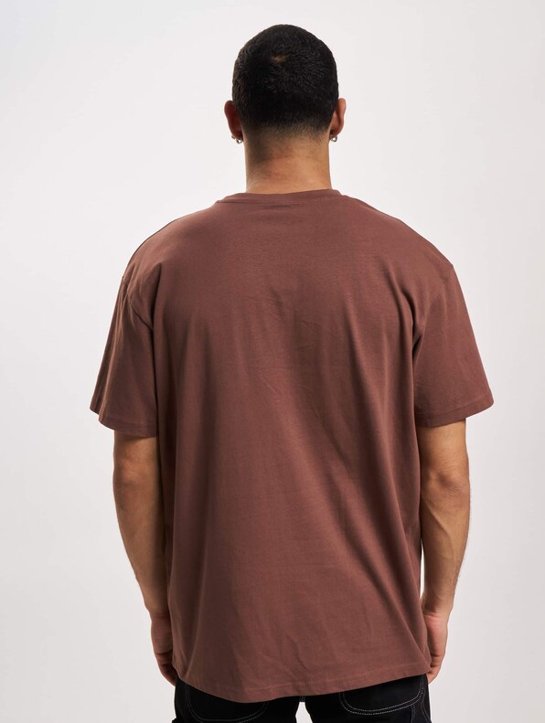 L.A. College Oversize Tee-1