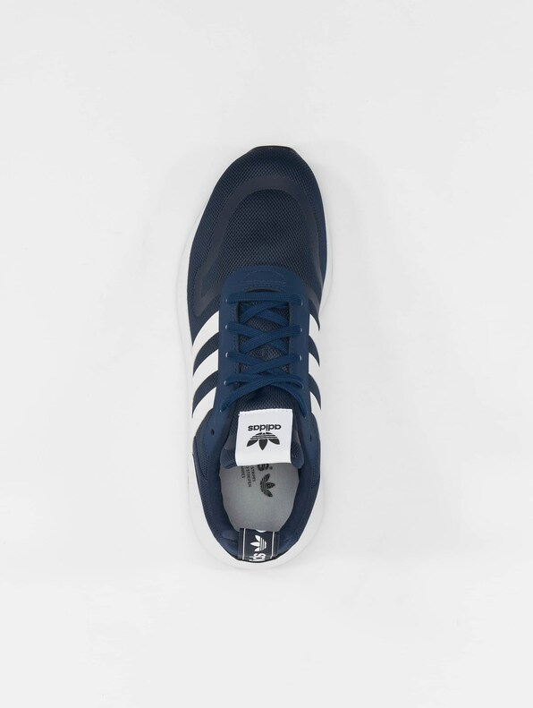 Adidas Originals Multix Sneakers-3