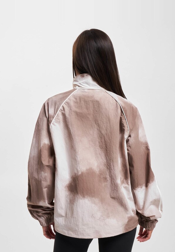 Windbreaker-1