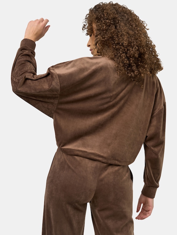 Signature Velvet Crop Crew-1