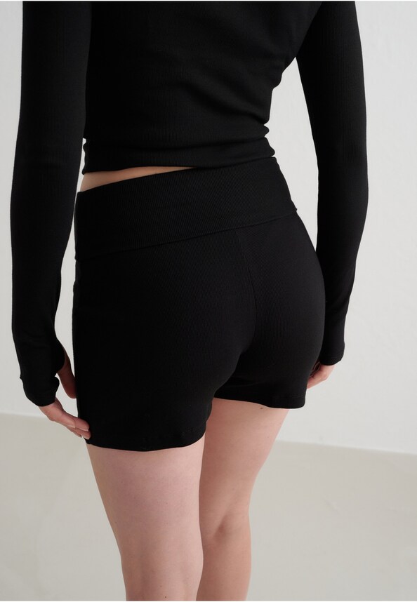 Ease Ribbed Shorts-4