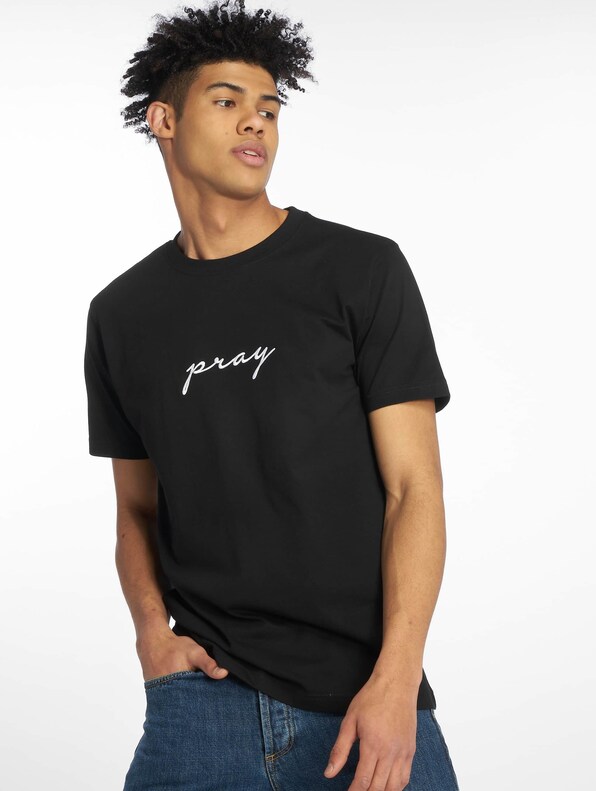 Pray Emb-0