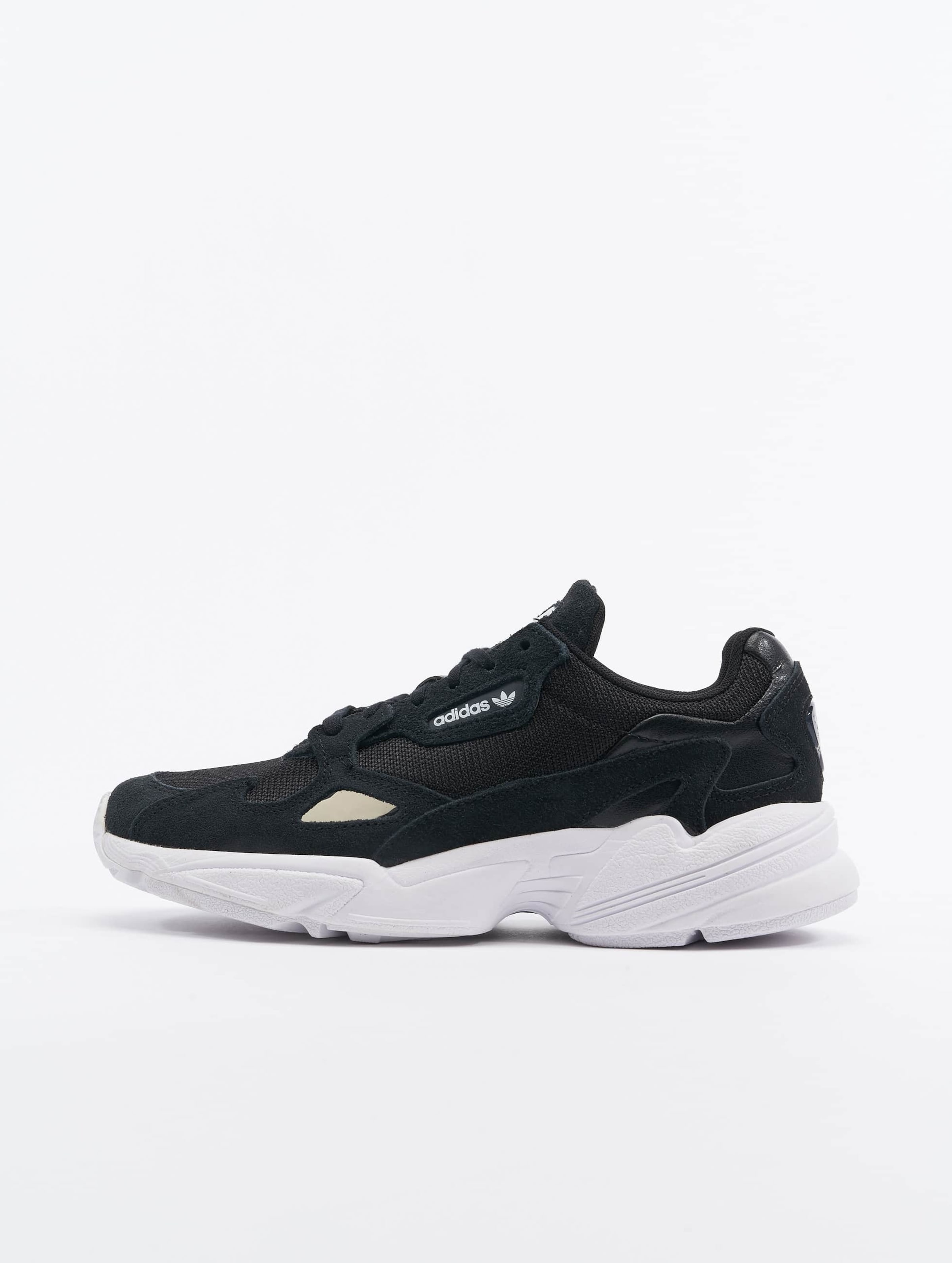 Black adidas falcon women's online