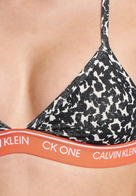 Calvin Klein Underwear Unlined Triangle Bralette Mini-3