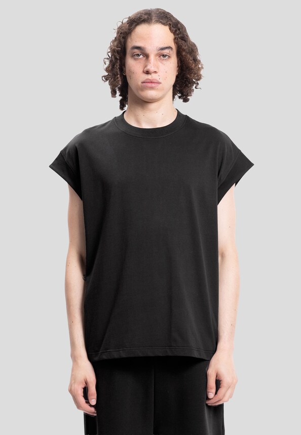 Muscle Distressed-0