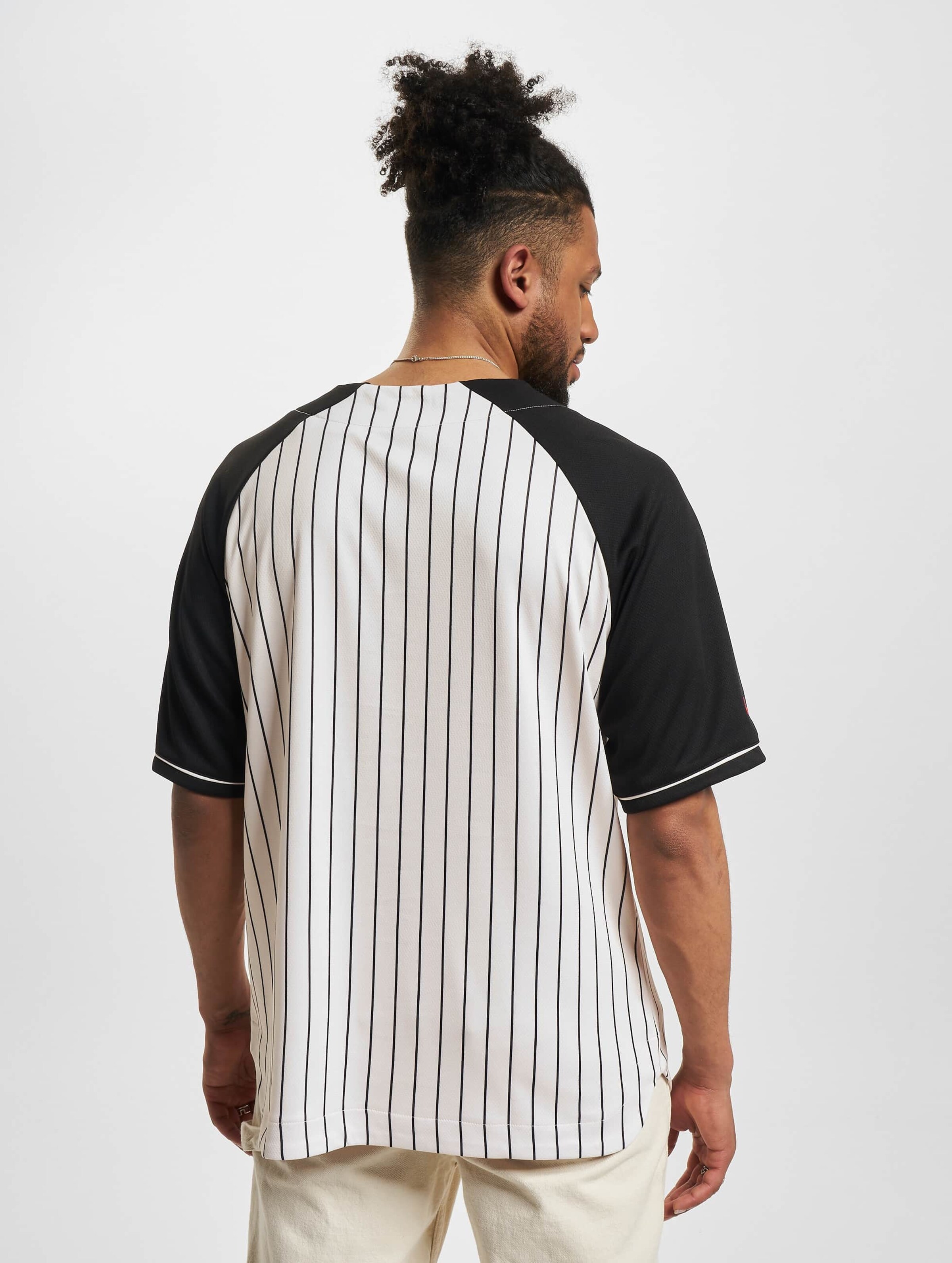[MLB] Varsity Stripe Overfit T-shirt ★すぐ品切れ★ MLB - Áo thun unisex Varsity Stripe Overfit MLB Việt Nam