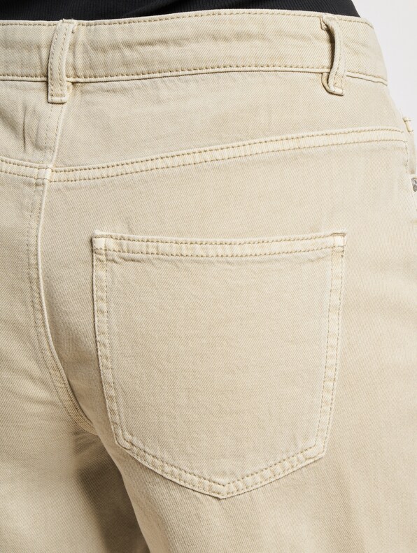 Silla Loose Bermuda-5