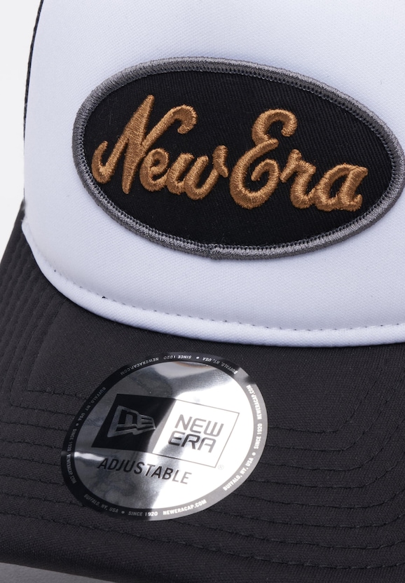 Oval NE Logo-2