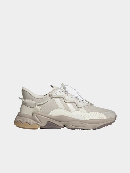 adidas ozweego size 4