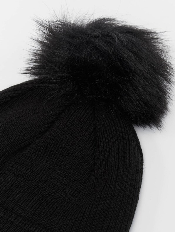 adidas Originals W Fur Pom Winter Bonnet-3