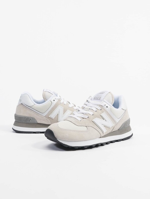 New Balance Sneakers-0