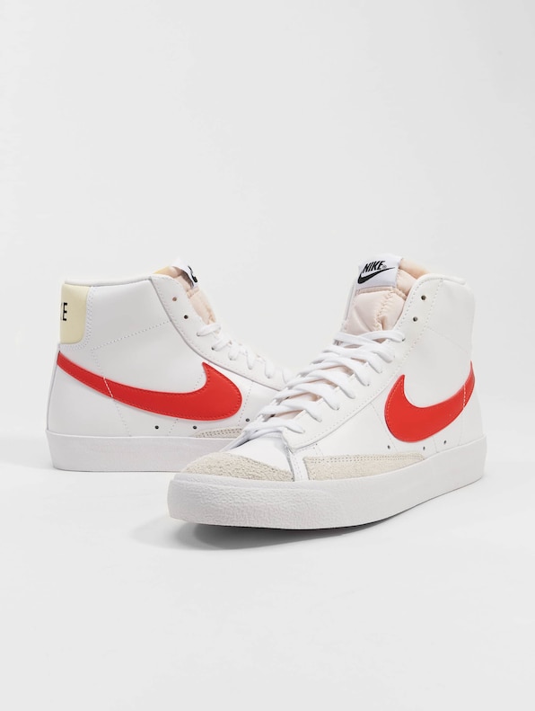 Blazer Mid \'77 Vintage-0