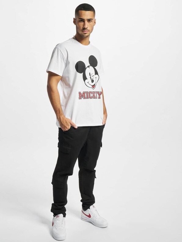 Mickey College-4