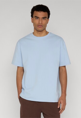 Relaxed Dropped Shoulder