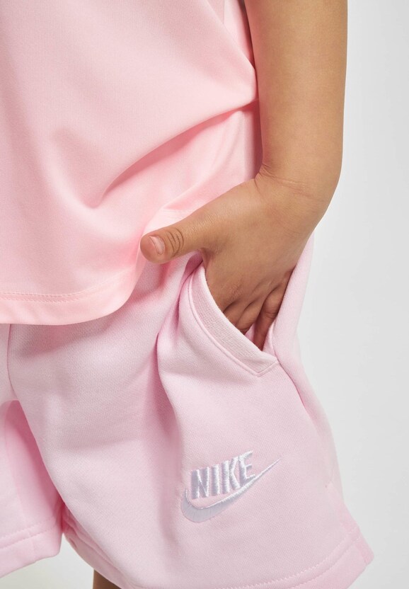 Sportswear Club -5
